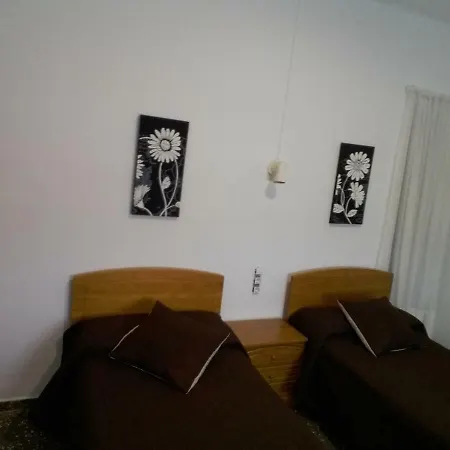 Pensíon Lucia Casinos